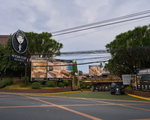 Victoria Court Hillcrest Hotels in Pasig