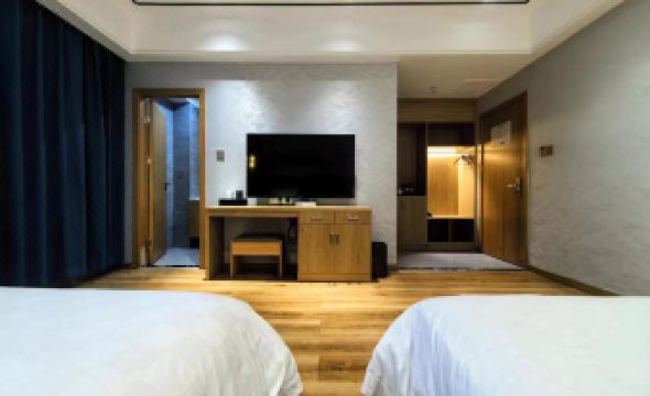 Yilan Hotel (Wu Yi Square/IFS)