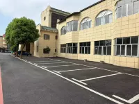 Longshangong Hotel Hotels in Taihu County