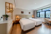 Yujing Kunlun Grand Hotel (International Grand Bazaar) Hotels in International Grand Bazaar