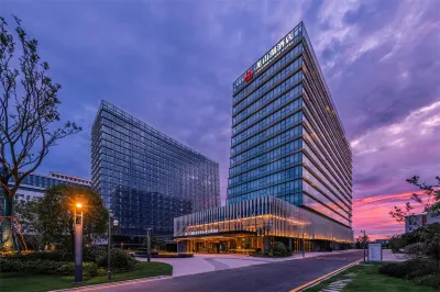 Nanjing Yangzi River Conference Center Longshan Lake Hotel Отели рядом с достопримечательностью «Район Чжэцзян, Университет Информационных Инженерных Инжен»