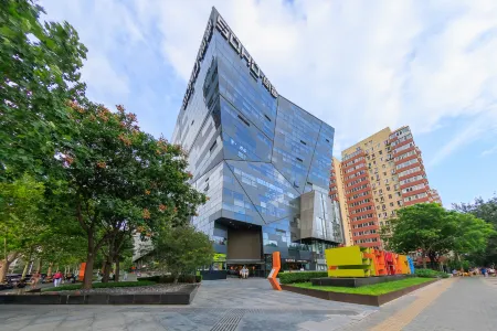 Gong hotel Отели рядом с достопримечательностью «Xinglong Wilderness Park»