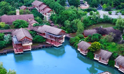 SHIJIYUAN Hot Spring Holiday Hotel
