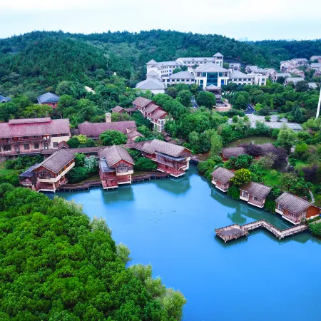 SHIJIYUAN Hot Spring Holiday Hotel