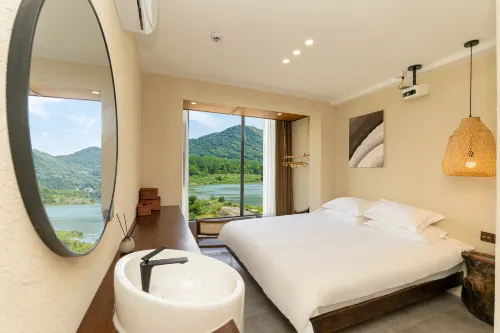 Tonglu Yaolin Yuqing Mountain Lodge