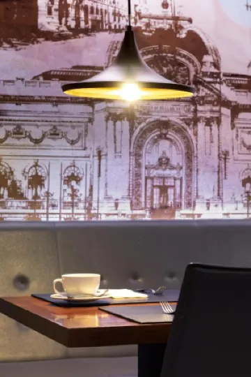 Le Méridien Santiago Отели рядом с достопримечательностью «Культурный центр, монетный двор и площадь Сьюдадана»