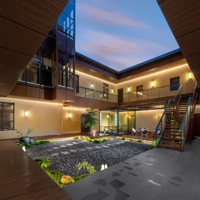Xueting Songjiang Yue Wabi-Sabi Ultra-Luxury Courtyard(Harbin Zhonghua Baroque Branch) Hotels near Mosque