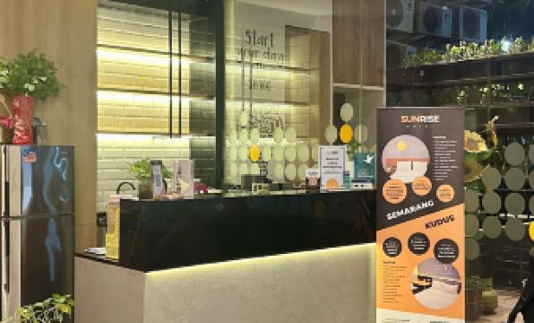 Sunrise Hotel Semarang - Housity