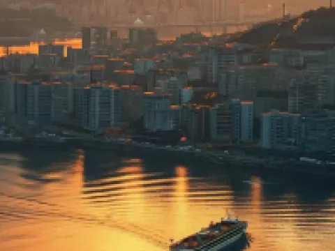 Jiangshang Homestay (Yichang Three Gorges Tourist Center Wanda Plaza Branch) Hotels in Yichang