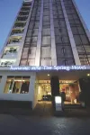 The Spring Hotel Hotell i Prawet