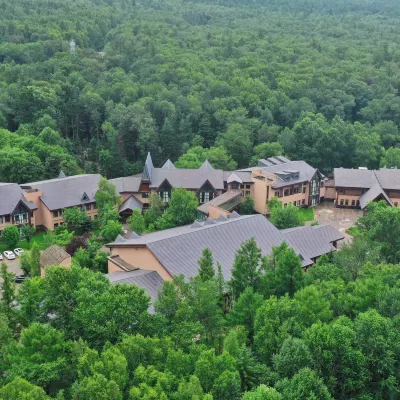 長白山藍景國際生態交流中心 鄰近長白山北景區的酒店