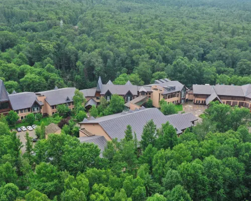 Changbai Mountain Landscape International Eco-Exchange Center Hotel a Antu