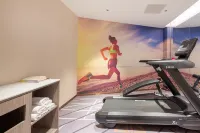 YI GE XIN WISDOM HOTEL - gimnasio