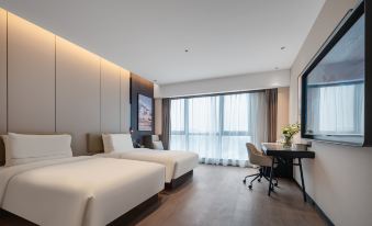 Atour Hotel Chengduo Tianfu New Area Erjiangsi Subway Station