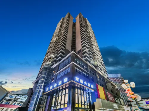 Dong Sen Hotel - parking