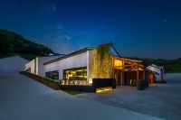Ningbo Taolu SCHOLARS Hotel (Dongqian Lake) Hotels in Ningbo