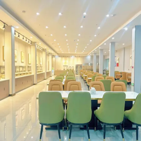Starry Sky Grand Hotel (Tree of Life Filming Location)