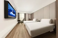 Fuzhou Three Lanes And Seven Alleys Dongjiekou Subway Station Atour Hotel - balcony