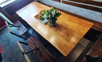 Ruo Ri Wang Lou B&B(Shanghai Zhujiajiao Ancient Town Store)