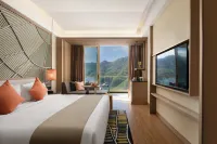 Semi-Mountain Cloud Residence Hotels in Xinyi