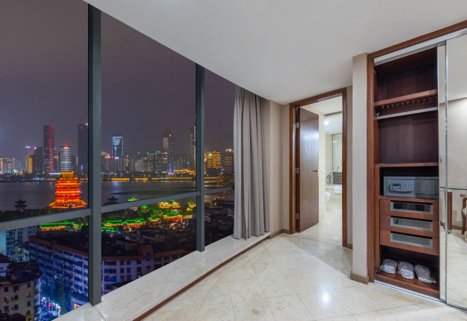 Hotel Overview