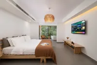 Laojunshan Xunji Guesthouse - Mountain view