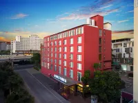 Crown Holiday Garden Hotel