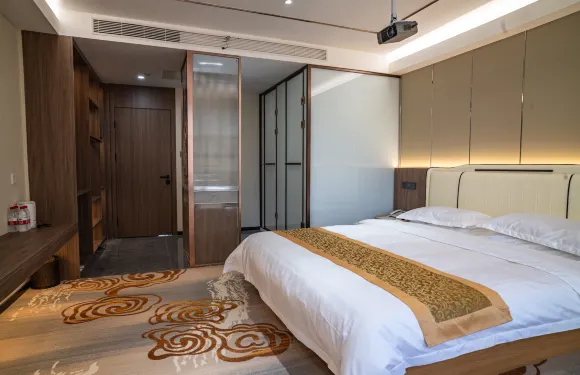 成縣聖品天下酒店