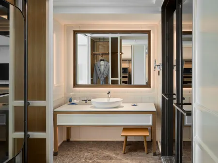 Hyatt Centric Ocean Front Xiamen Отели рядом с достопримечательностью «Zeng Cuo An Village»