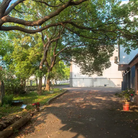 Sun-view Motel