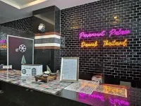 Paramount Palace Hotel Dannok Hotels in Sadao