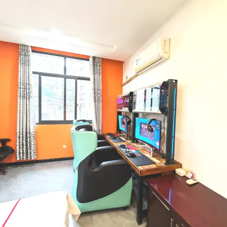 Zigong Ant E-Sports Hotel