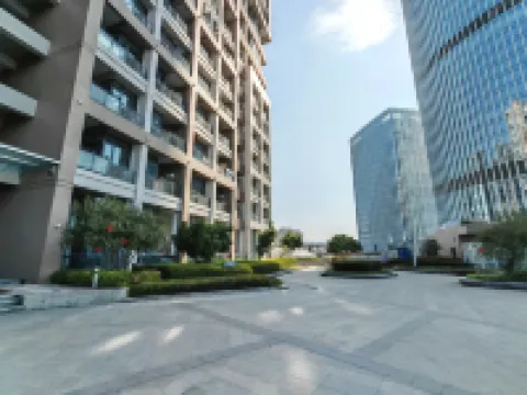 楓雨酒店（中山完美金鷹廣場店）