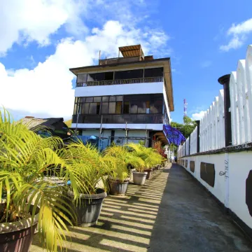 RedDoorz @ Amphibi Ko Resort Palawan