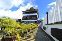 RedDoorz @ Amphibi-ko Resort Palawan 팔라완 호텔