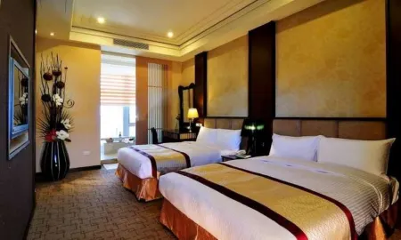 Jinshan Bay Spring Resort Отели рядом с достопримечательностью «Yehliu Geopark»