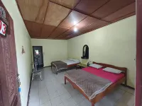 Sibayak Guest house - balcony