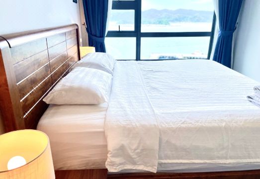 Jesselton Quay 아파트