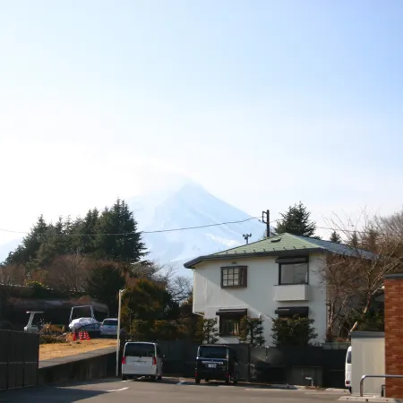 916 Travel Inn