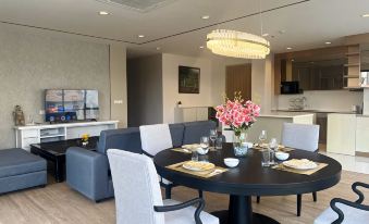 Sathorn 111