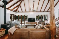 Ampersand Estates: The Homestead