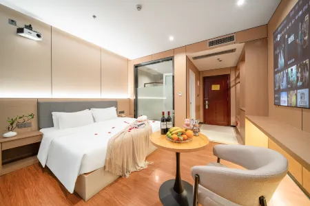 LiGang Hotel Отели рядом с достопримечательностью «Zhongkai University of Agriculture & Engineering»