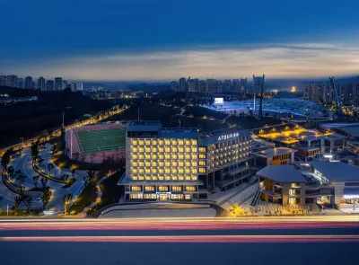 Atour X Hotel (Chongqing Hechuan Sports Center Puhu Avenue) Hotels in Hechuan College District