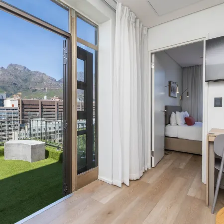Habitat Aparthotel by Totalstay Отели в г. Кейптаун