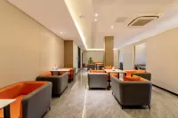 思唯特飯店（綿陽溫州商貿廣場普明中學店） - 2 星級