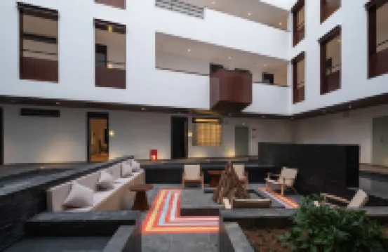 雲澗•松月|HOLIDAY VILLA•SOULER富氧美宿（香格里拉獨克宗古城店）