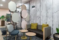B&B Hotel Lille Villeneuve d'Ascq Grand Stade 3 étoiles - parking