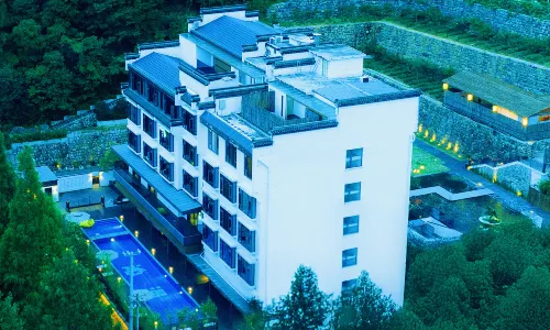 Huangshan Qinman Resort Hotel