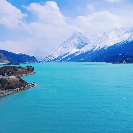 GreenTree Inn (Basu Ranwu Lake Scenic Area)