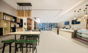 City Comfort Inn Hotel (Nanning Huannan City)